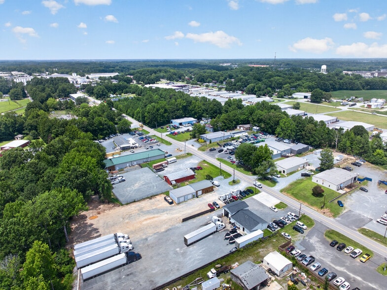 3470 Gribble Rd, Matthews, NC for lease - Building Photo - Image 3 of 6