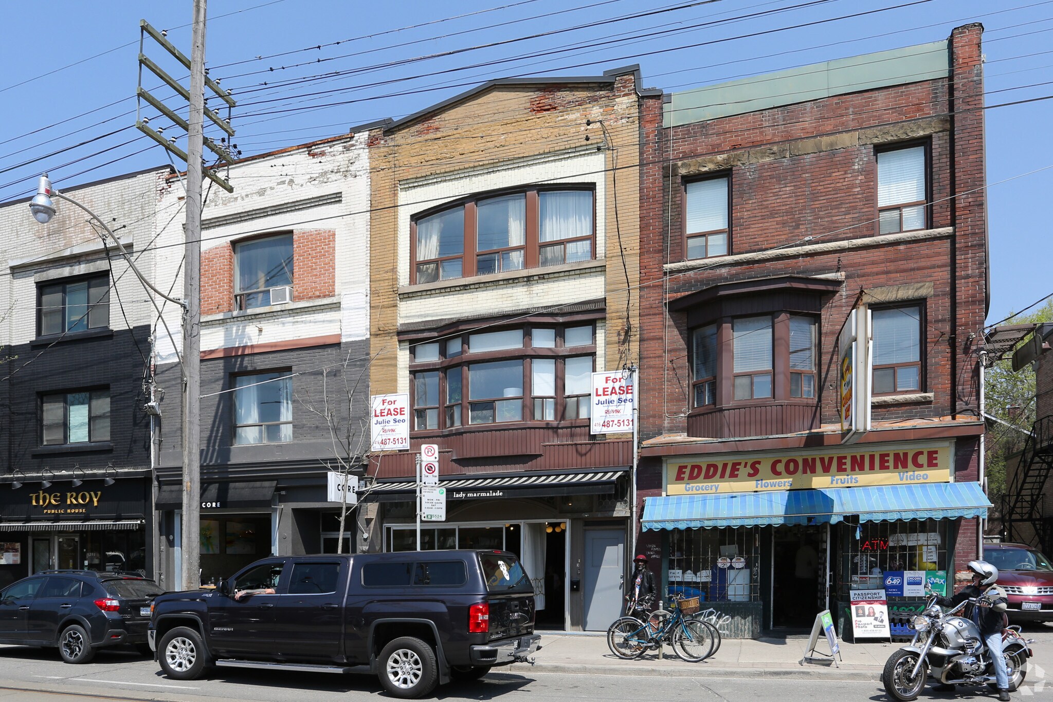 898 Queen St E, Toronto, ON à vendre Photo principale- Image 1 de 1