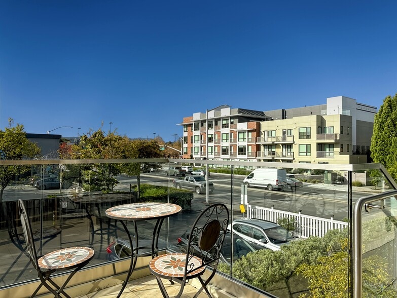 425 page mill Rd, Palo Alto, CA for lease - Interior Photo - Image 2 of 13