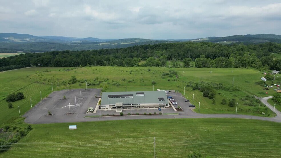 10 Trieble Dr, Tunkhannock, PA à vendre - Vidéo sur l’inscription commerciale - Image 2 de 29
