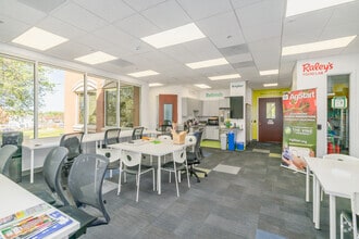 1100 Main St, Woodland, CA à louer Photo intérieure- Image 2 de 2