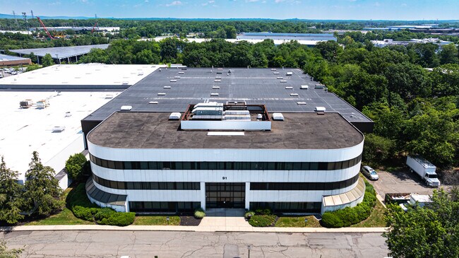Plus de détails pour 91 New England Ave, Piscataway, NJ - Bureau à louer