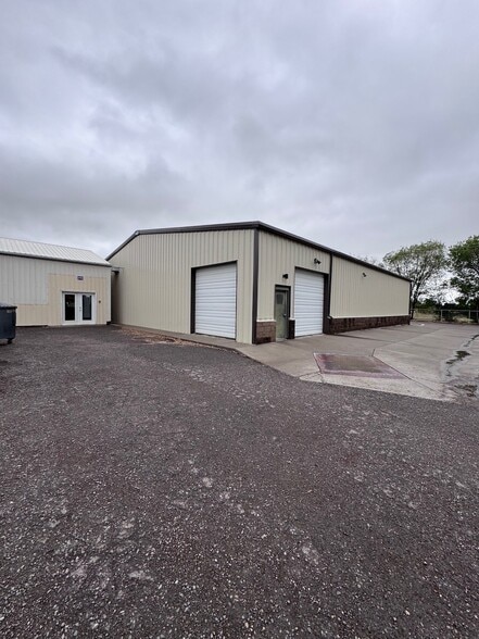 2180 E Main St, Montrose, CO for lease - Building Photo - Image 1 of 31