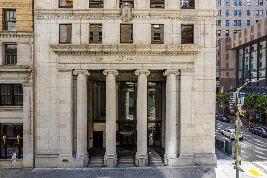 300 Montgomery St, San Francisco, CA à louer - Photo du bâtiment - Image 2 de 13