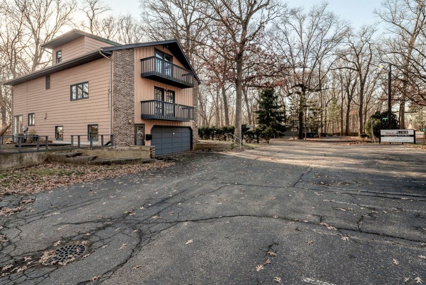 16700 Cleveland Rd, Granger, IN for sale - Other - Image 1 of 1