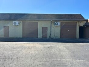 3080 N Washington Blvd, Sarasota, FL for lease Interior Photo- Image 1 of 7