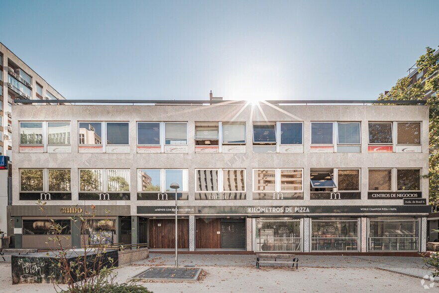 Avenida Brasil, 6, Madrid, Madrid à louer - Photo du bâtiment - Image 3 de 4