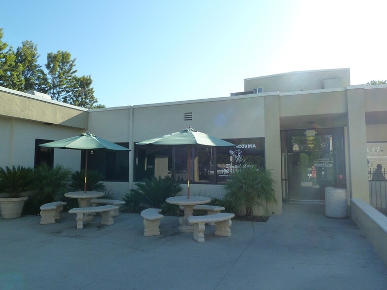 855 N Lark Ellen Ave, West Covina, CA for lease - Building Photo - Image 3 of 6