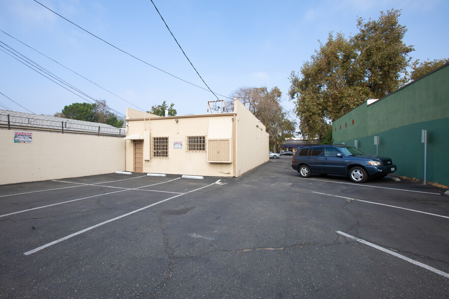 3162 Los Feliz Blvd, Los Angeles, CA à vendre - Photo du bâtiment - Image 1 de 1