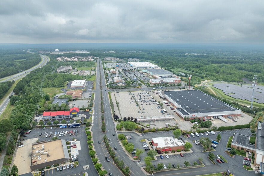 670-720 Centre of New England Blvd, Coventry, RI for sale - Aerial - Image 3 of 9