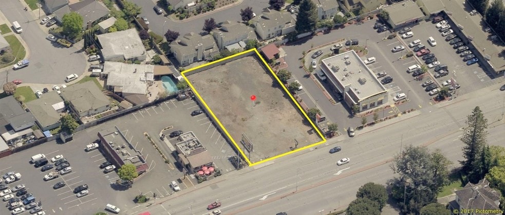 18600 Hesperian Blvd, Hayward, CA for sale - Primary Photo - Image 1 of 3