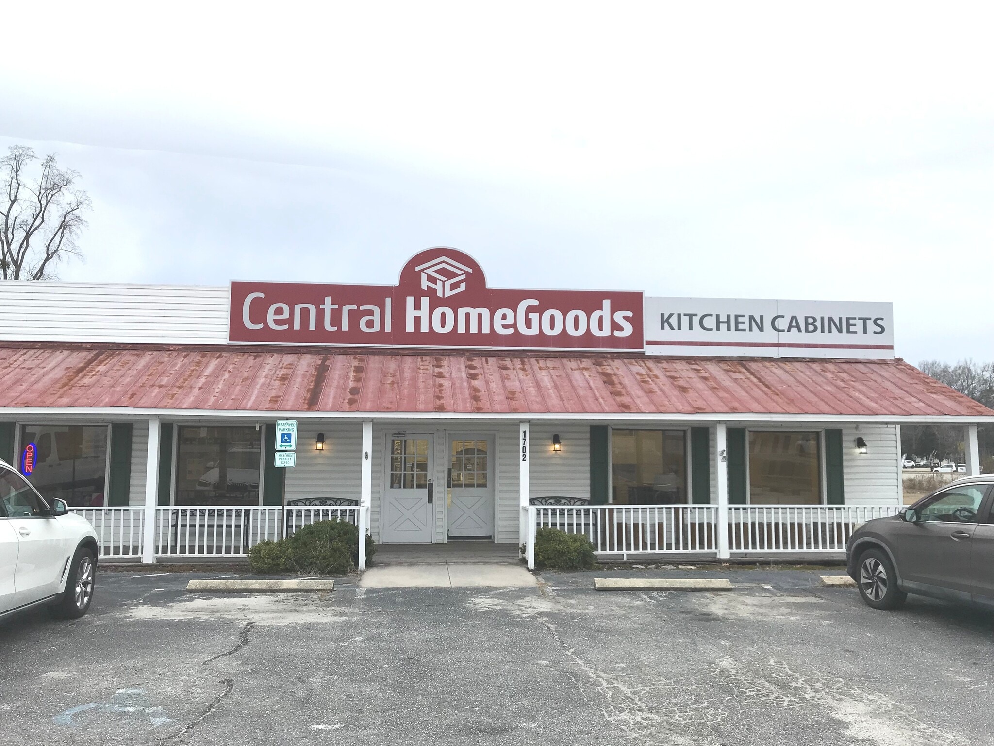 1702 S Madison St, Whiteville, NC for sale Primary Photo- Image 1 of 26