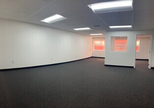 611 S Catalina St, Los Angeles, CA à louer Photo intérieure- Image 1 de 4