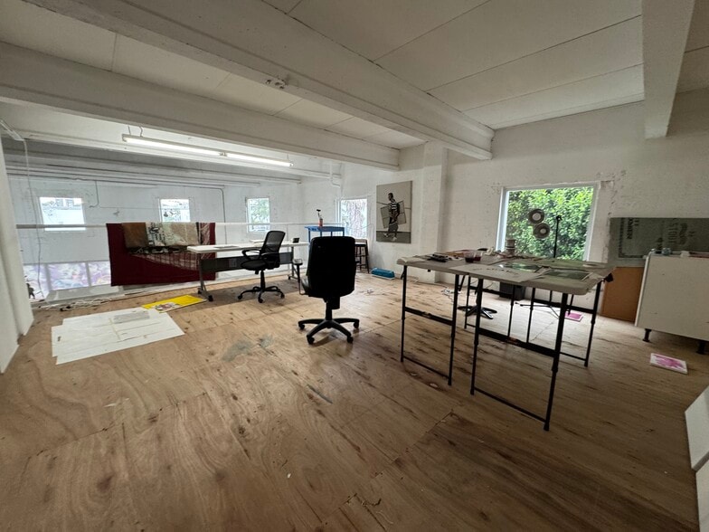 297 NE 67th St, Miami, FL à louer - Photo intérieure - Image 3 de 24