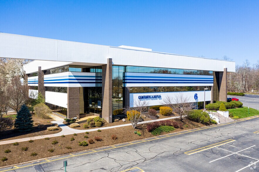 6 Century Dr, Parsippany, NJ à louer - Photo du bâtiment - Image 2 de 12