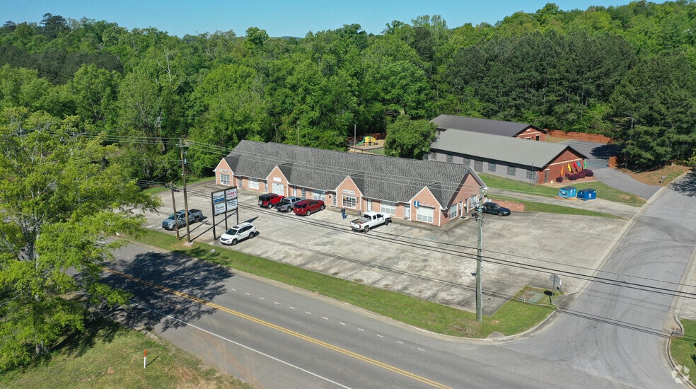 7018 Gadsden Hwy, Trussville, AL à louer - Photo du bâtiment - Image 2 de 4