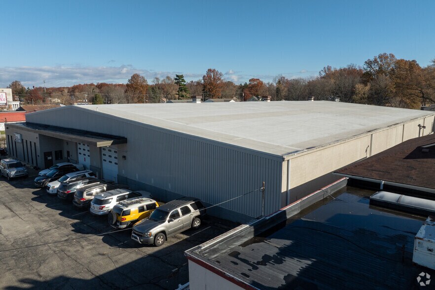 3825 Belmont Ave, Youngstown, OH à vendre - Photo du bâtiment - Image 3 de 4