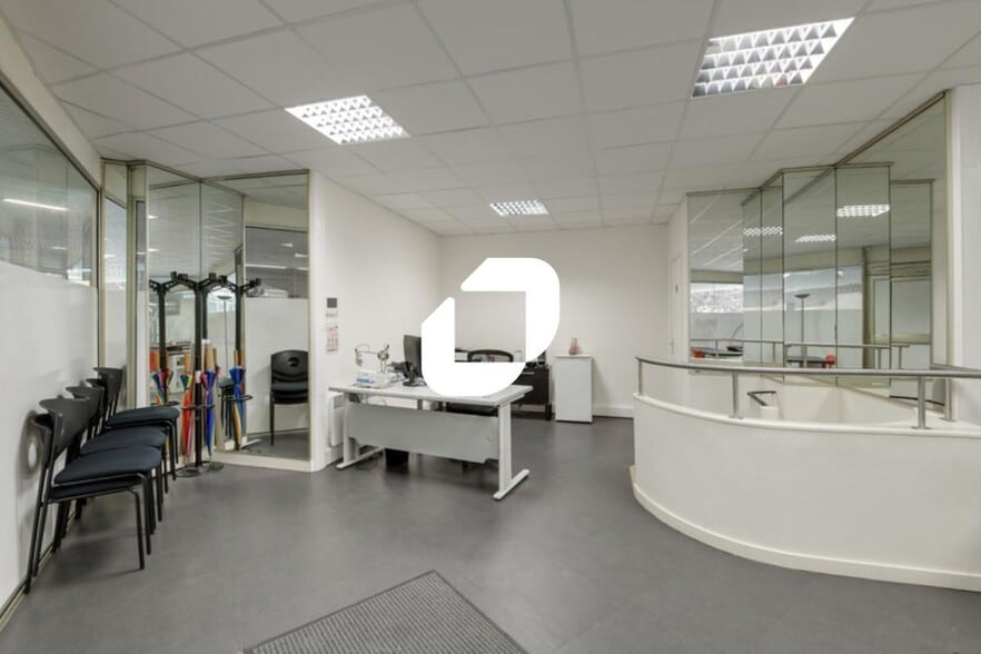 21-23 Rue Du Départ, Paris for lease - Building Photo - Image 2 of 16
