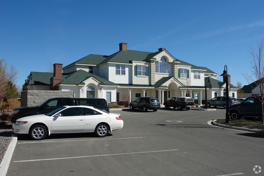 5355 Kietzke Ln, Reno, NV à louer - Photo du bâtiment - Image 3 de 21