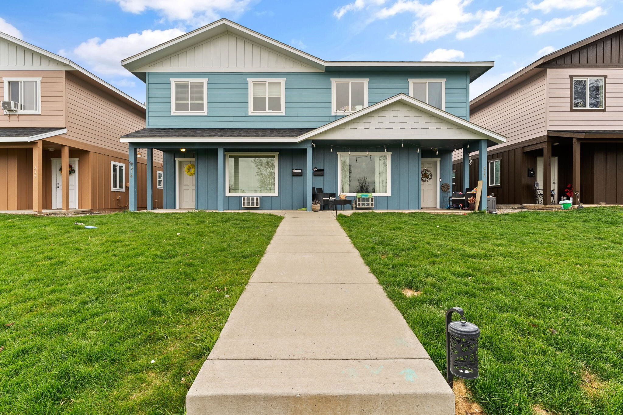 Cheney Multifamily portfolio of 1 properties for sale on LoopNet.ca Primary Photo- Image 1 of 59