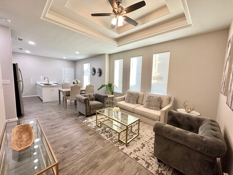 1014 Starr St, Mercedes, TX à vendre - Photo principale - Image 1 de 23