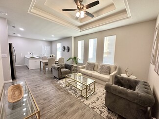 Plus de détails pour 1014 Starr St, Mercedes, TX - Multi-résidentiel à vendre