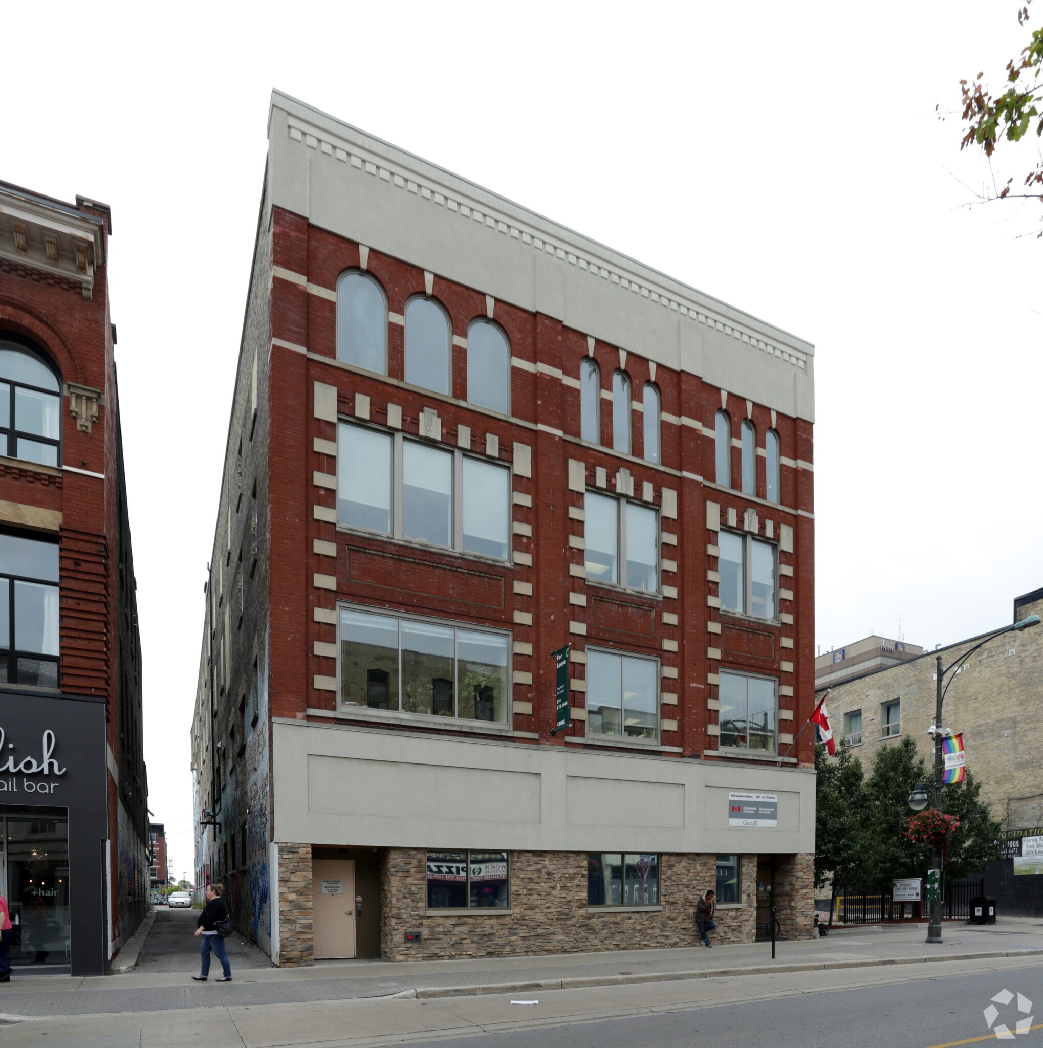 197-199 Dundas St, London, ON à vendre Photo principale- Image 1 de 1