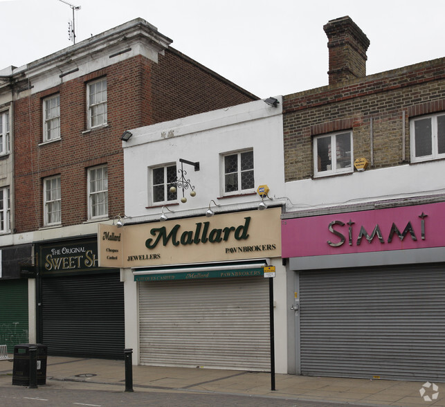 18 South St, Romford for sale - Primary Photo - Image 1 of 1