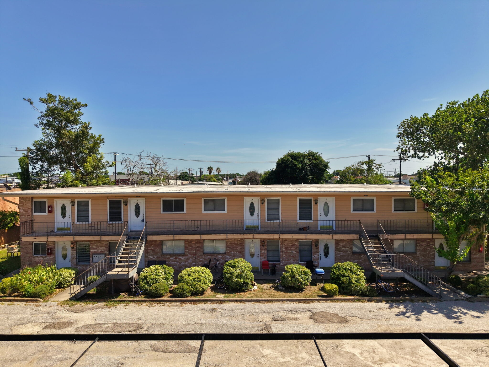 1004 Austin St, Portland, TX for sale Building Photo- Image 1 of 31