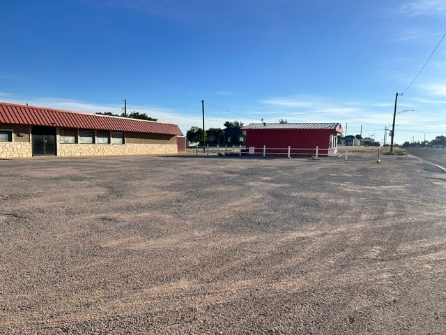 501 E Broadway St, Andrews, TX for sale - Building Photo - Image 3 of 11