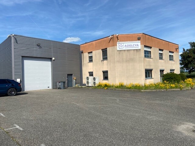 9 Rue Jean Perrin, Genas à vendre Photo du bâtiment- Image 1 de 7