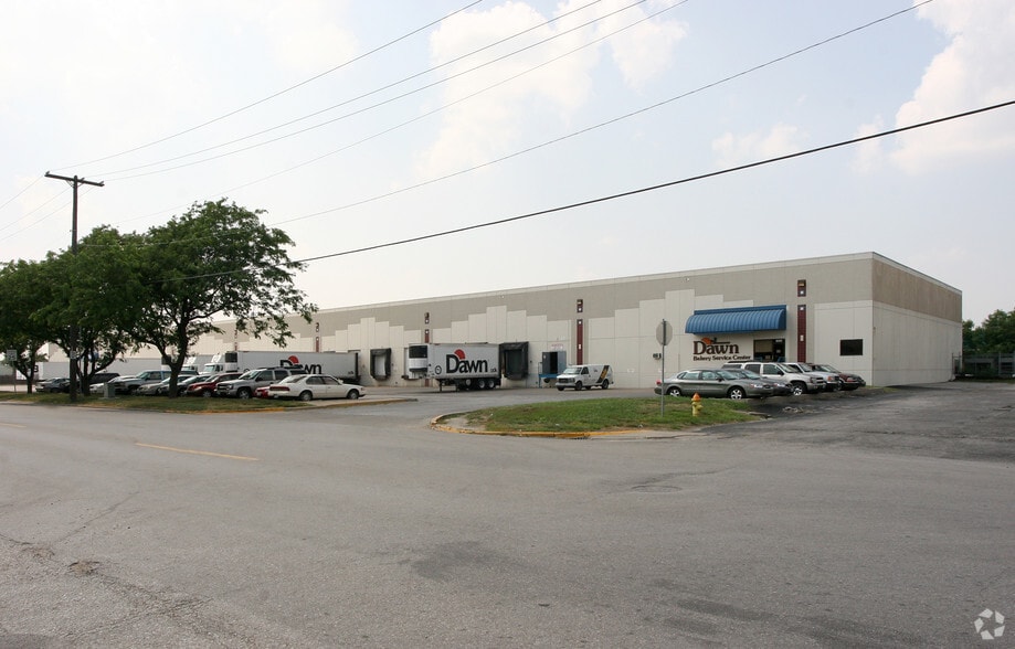 414-522 E 16th Ave, North Kansas City, MO for lease - Building Photo - Image 2 of 6