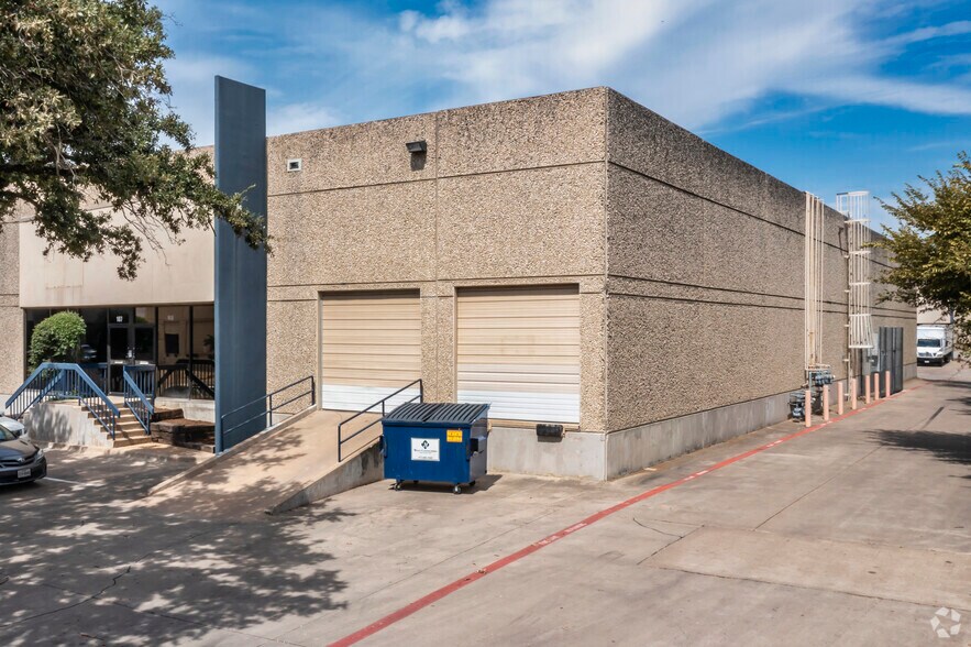 10610 Newkirk St, Dallas, TX à louer - Photo du bâtiment - Image 2 de 6