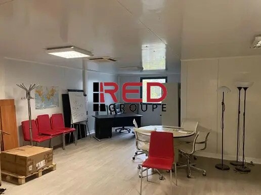 Industrial in Châteauneuf-le-Rouge for lease - Building Photo - Image 3 of 5