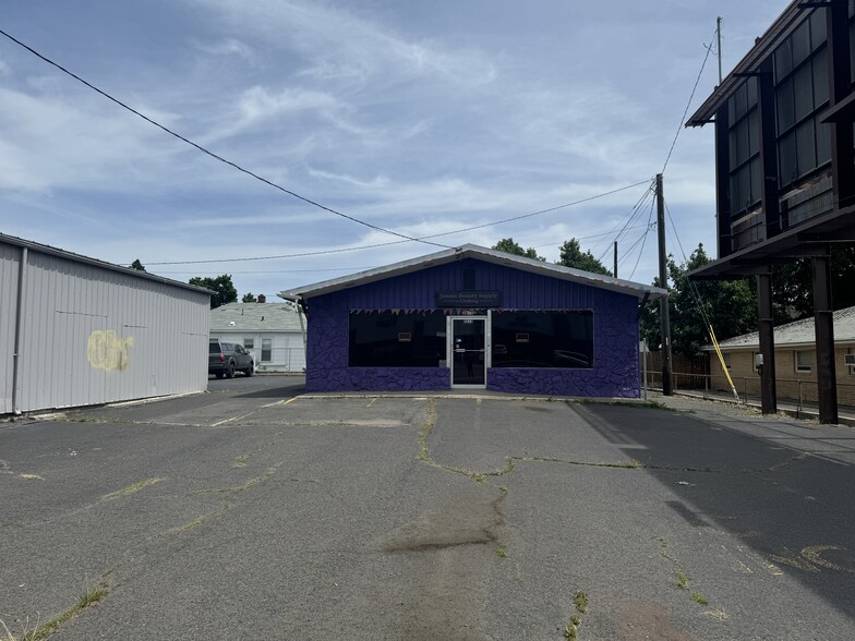 3616 N Division St, Spokane, WA for sale - Building Photo - Image 2 of 4