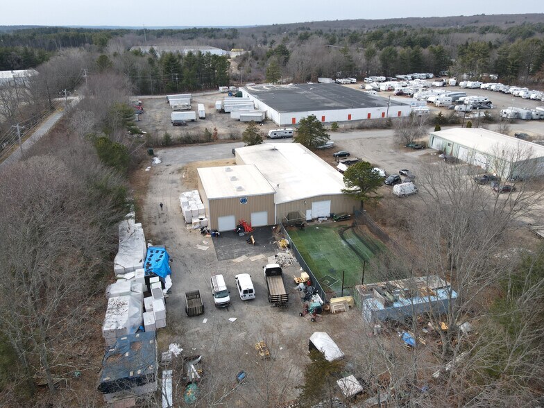 62 Sawyer Rd, Coventry, RI à vendre - Photo du bâtiment - Image 2 de 4