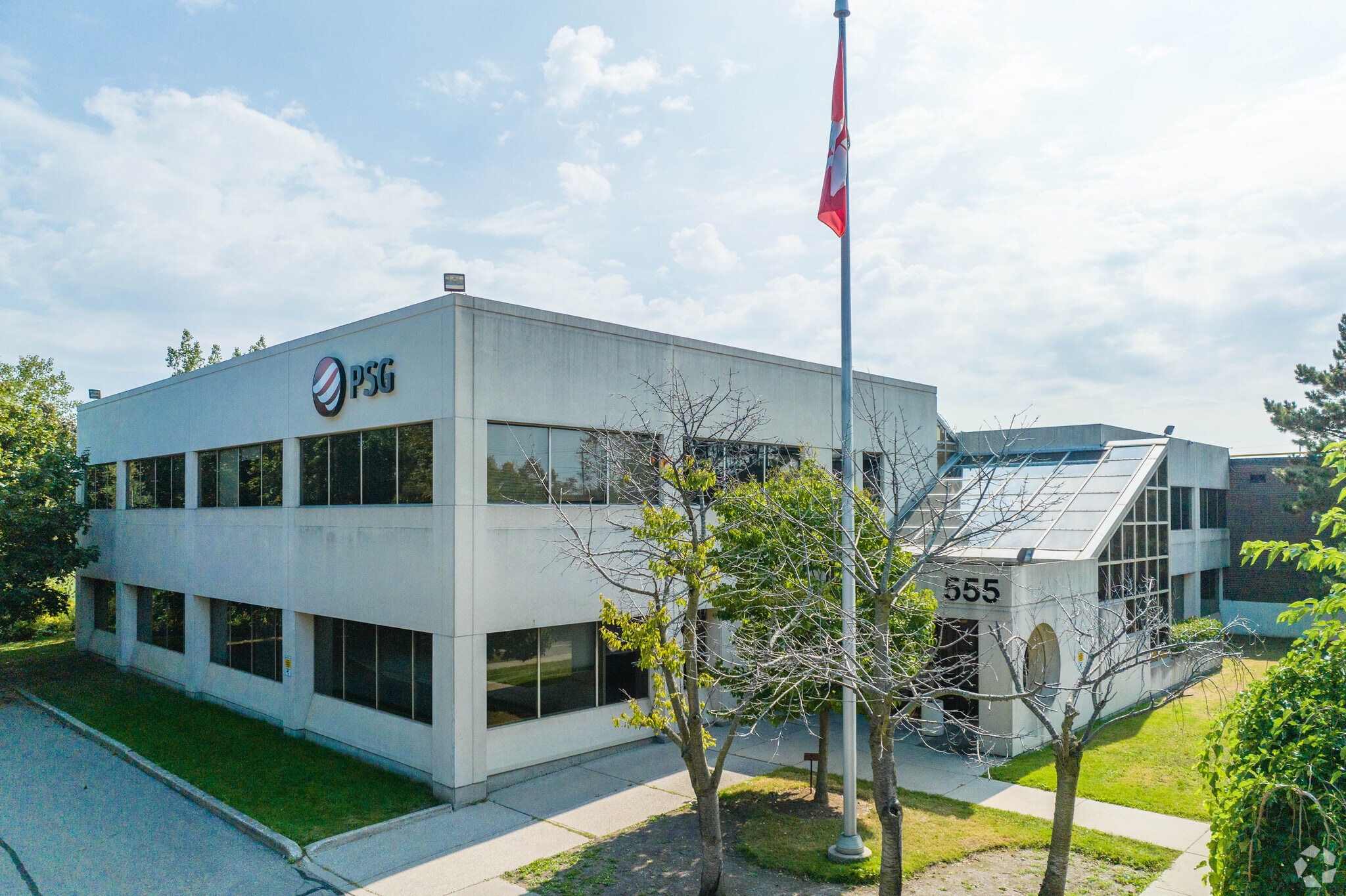 555 Ellesmere Rd, Toronto, ON for sale Primary Photo- Image 1 of 1