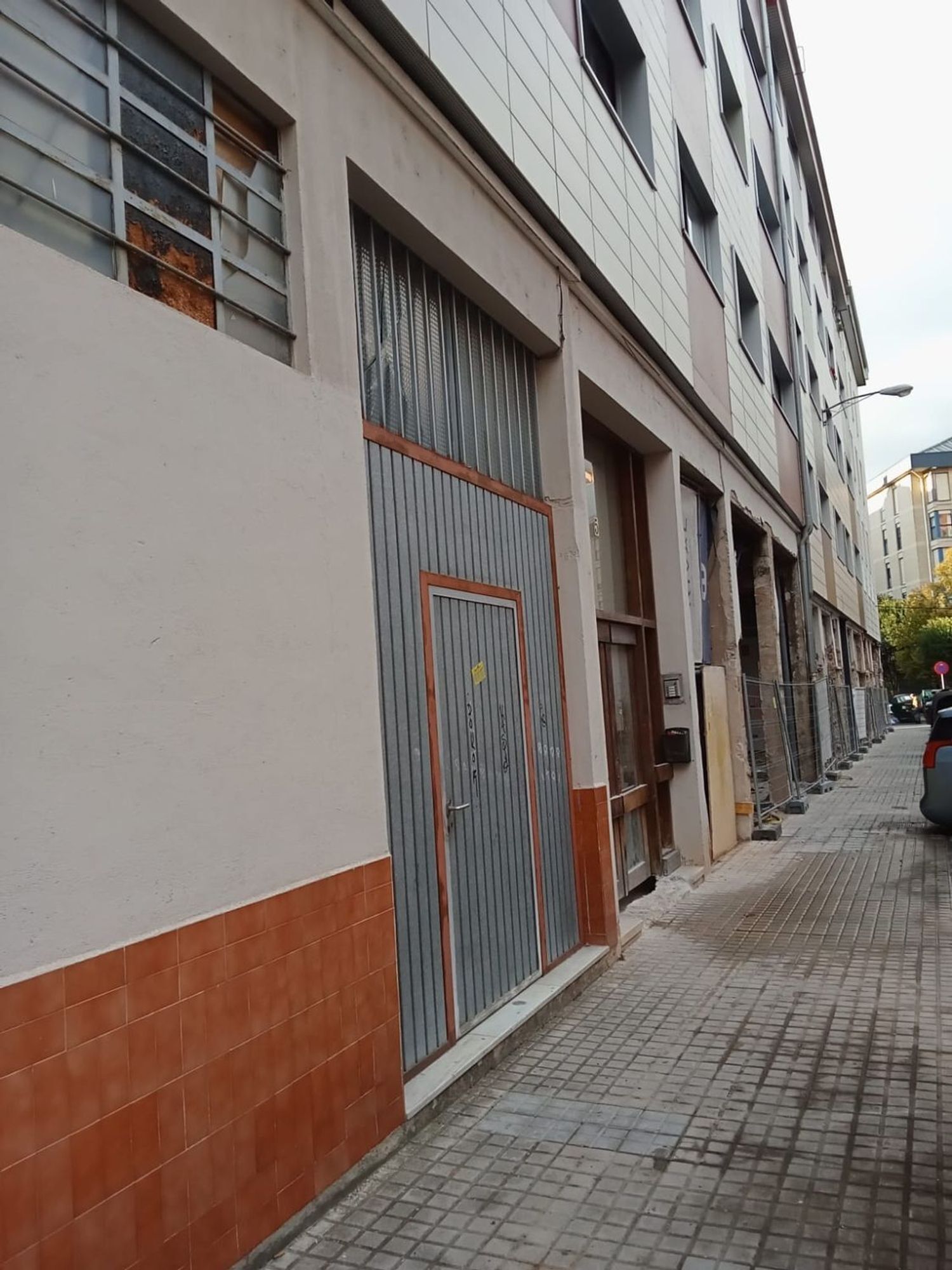 Retail in Pamplona for sale Building Photo- Image 1 of 7