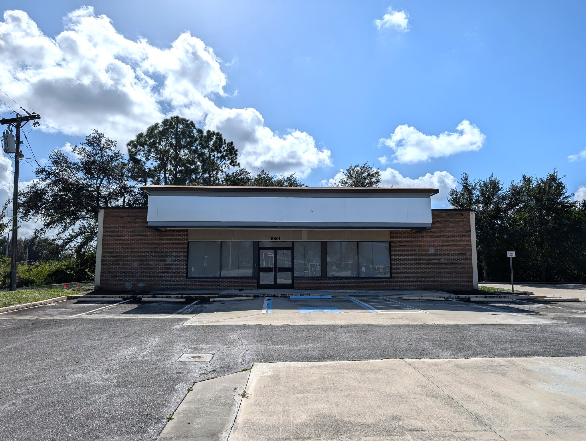 8801 20th St, Vero Beach, FL for sale Building Photo- Image 1 of 17