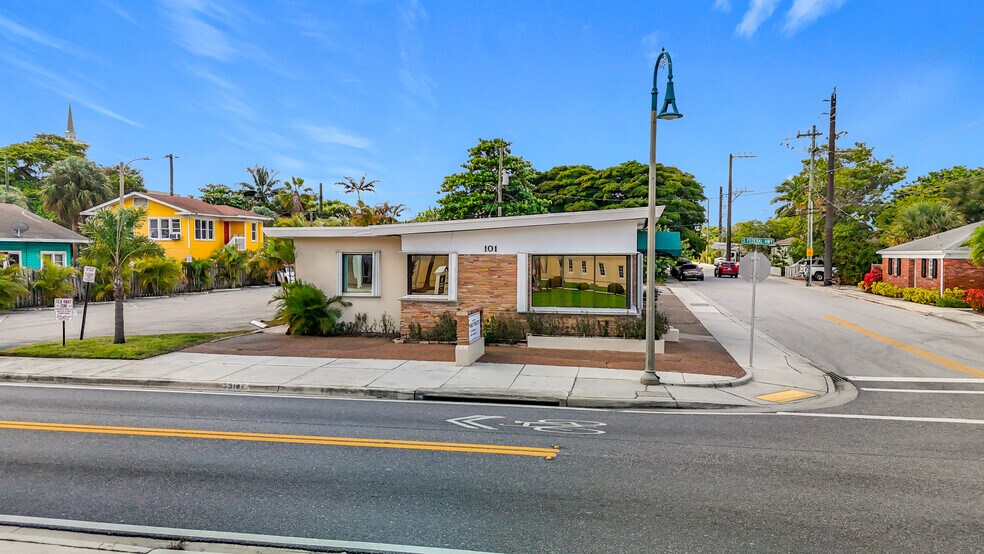 101 S Federal Hwy, Lake Worth, FL à vendre - Photo du bâtiment - Image 3 de 35