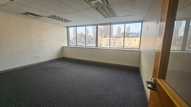 47-40 21st St, Long Island City, NY for lease Interior Photo- Image 2 of 7