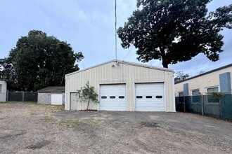 213-223 Bennett St, Bridgeport, CT for sale Building Photo- Image 1 of 3