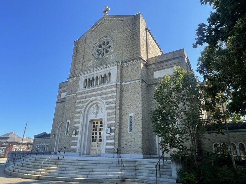 51 Duncan St, New Bedford, MA for sale - Primary Photo - Image 3 of 10