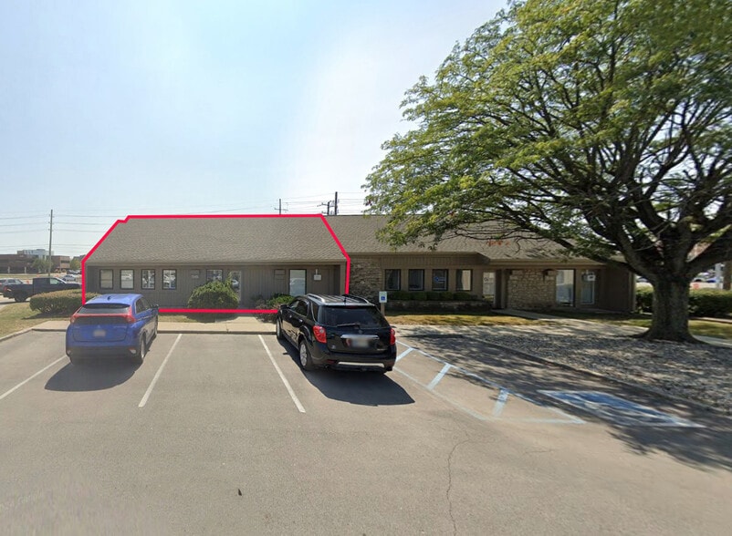 8202 Clearvista Pky, Indianapolis, IN for lease - Building Photo - Image 2 of 4