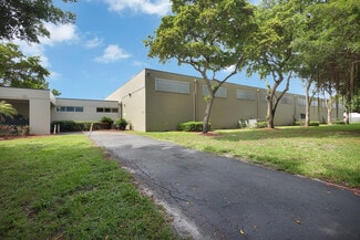 More details for 14100 NW 58th Ct, Miami Lakes, FL - Industrial for Lease