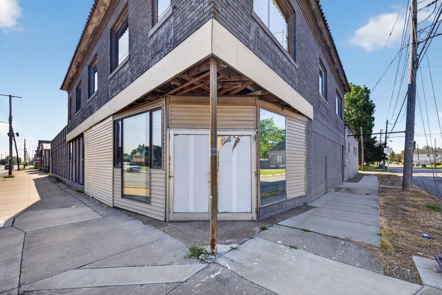 300 E 28 St, Lorain, OH for sale - Building Photo - Image 3 of 21