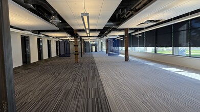 801 S 60th St, West Allis, WI for lease Building Photo- Image 1 of 5