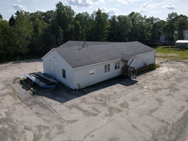 More details for 235 Hunnewell Ave, Pittsfield, ME - Office for Sale