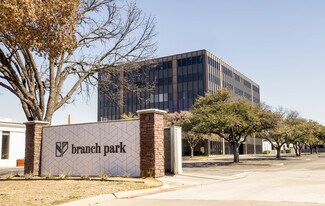 Plus de détails pour 13740 Midway Rd, Farmers Branch, TX - Bureau, Commerce de détail à louer