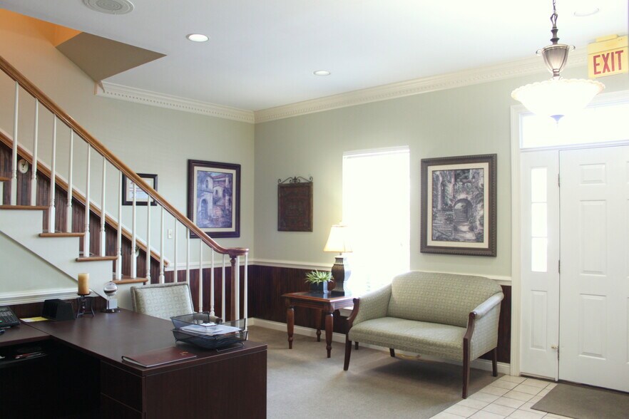 3298 Summit Blvd, Pensacola, FL à louer - Photo intérieure - Image 2 de 6
